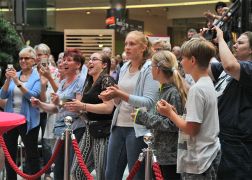 Fans Feiern Semino Rossi In Jena 0008